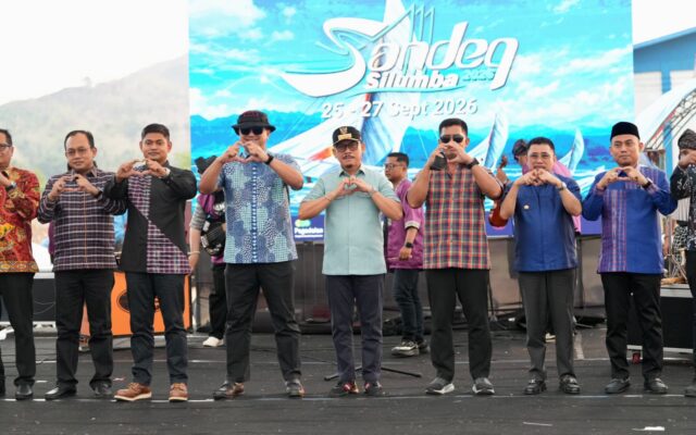 Kapolda Sulbar Hadiri Sandeq Silumba 2026, Gubernur: Ini Jati Diri Orang Mandar