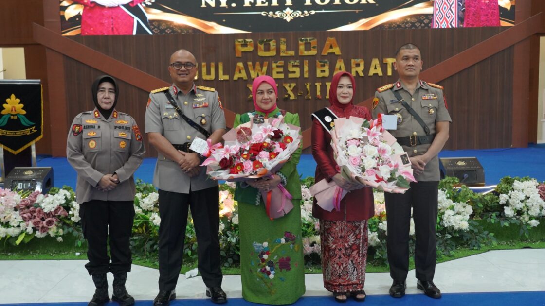 Serah Terima Ibu Asuh Polwan Polda Sulbar, Dari Kehangatan yang Berlalu ke Semangat yang Baru