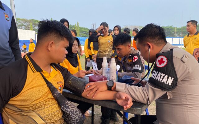 Tes Kesamaptaan Jasmani Berkala Polda Sulbar Pastikan Fisik Personel Prima Untuk Pelayanan Optimal