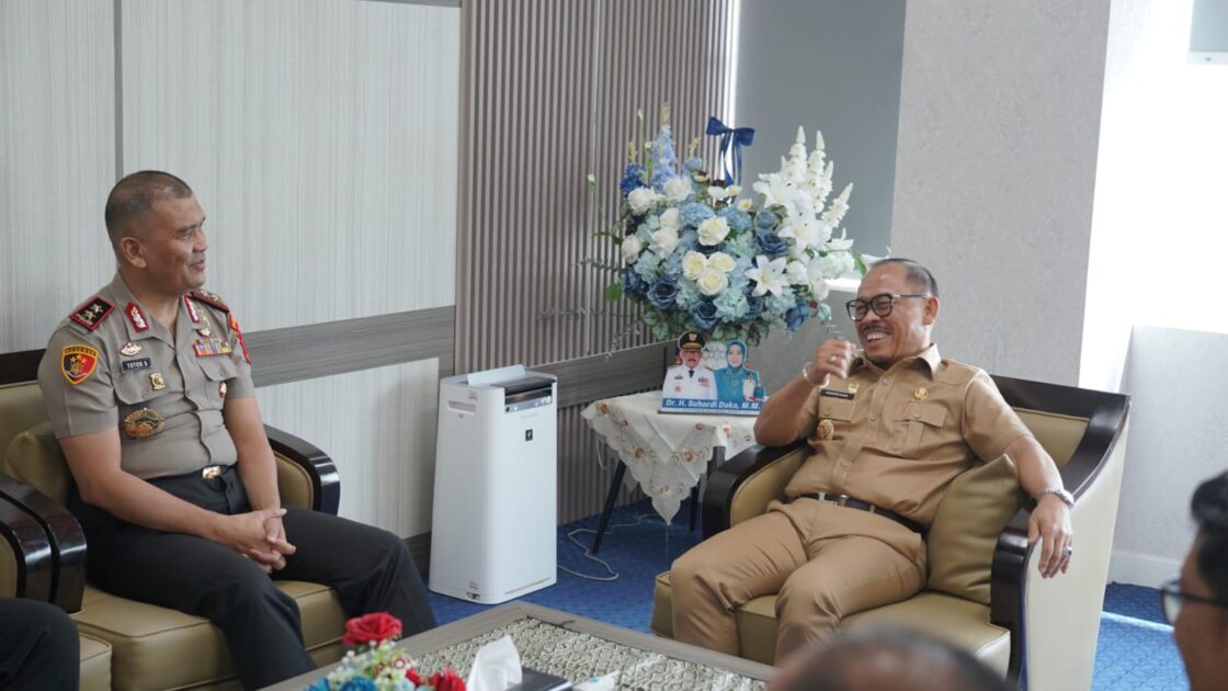 Program Kapolri, Kapolda Sulbar Sinergi bersama Pemprov, Hadirkan Pelayanan yang Dirasakan Masyarakat